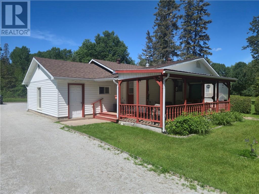 15833 Hwy 540, Evansville, Ontario  P0P 1E0 - Photo 24 - 2128663