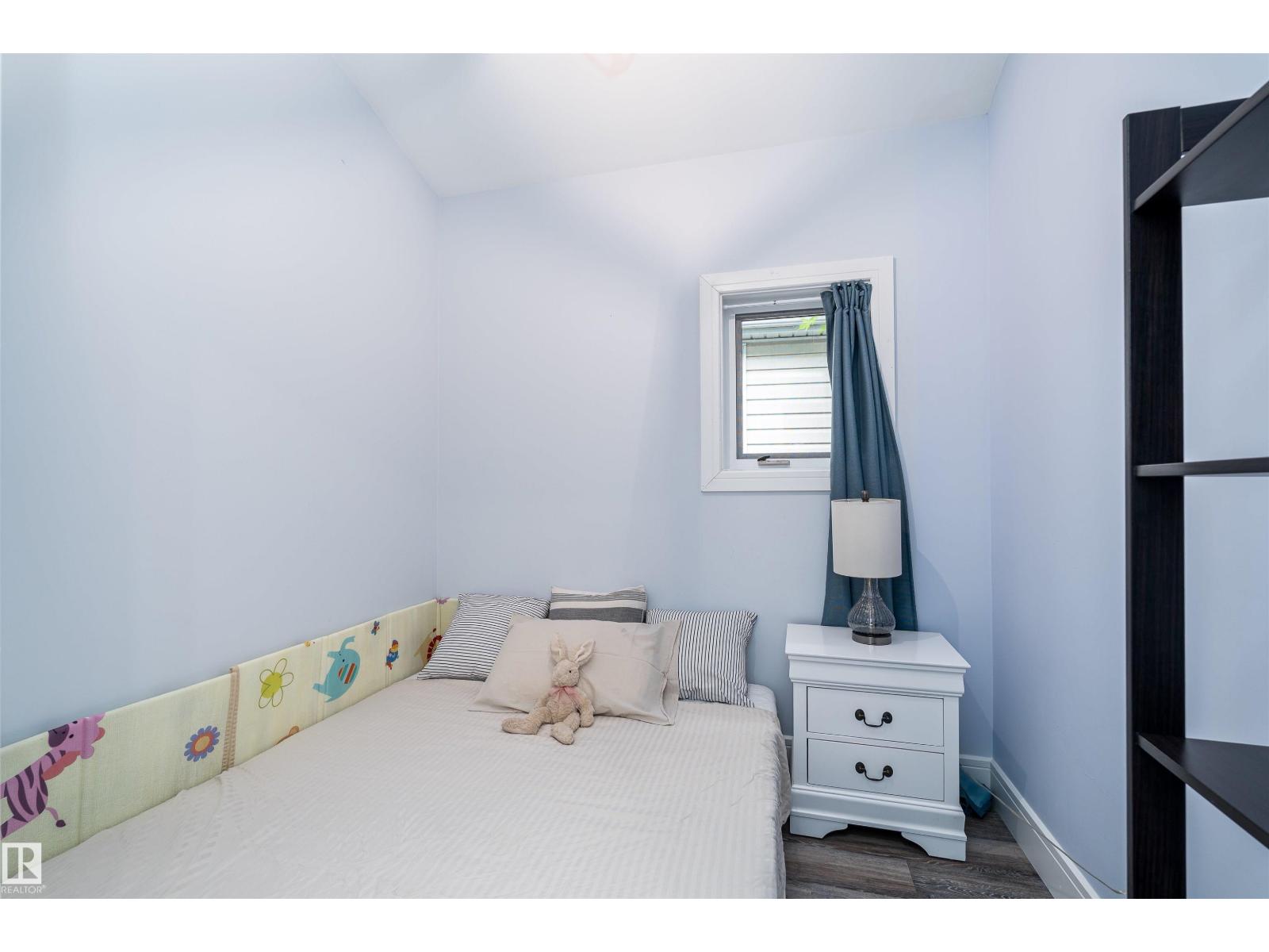 10934 80 Av NW, Edmonton, Alberta  T6G 0R1 - Photo 6 - E4495794