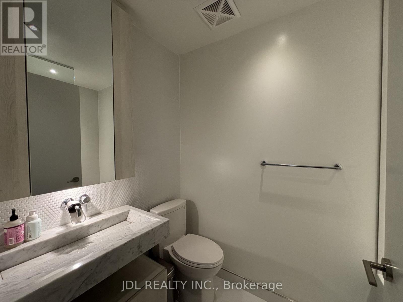 1110 - 11 Yorkville Avenue, Toronto, Ontario  M4W 0B7 - Photo 12 - C13492716