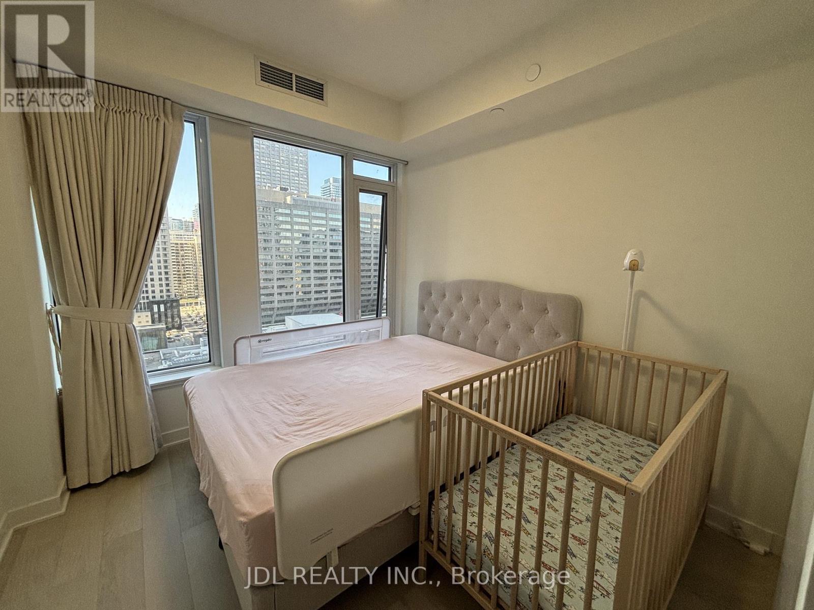 1110 - 11 Yorkville Avenue, Toronto, Ontario  M4W 0B7 - Photo 15 - C13492716