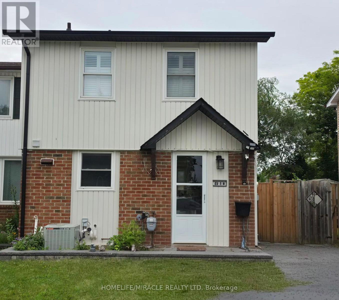 439 BRISTOL CRESCENT, Oshawa, Ontario
