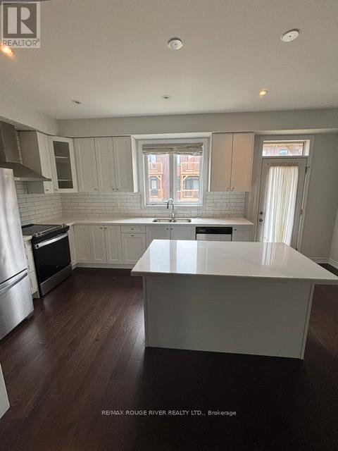 31 Douet Lane, Ajax, Ontario  L1Z 0V4 - Photo 2 - E13492720