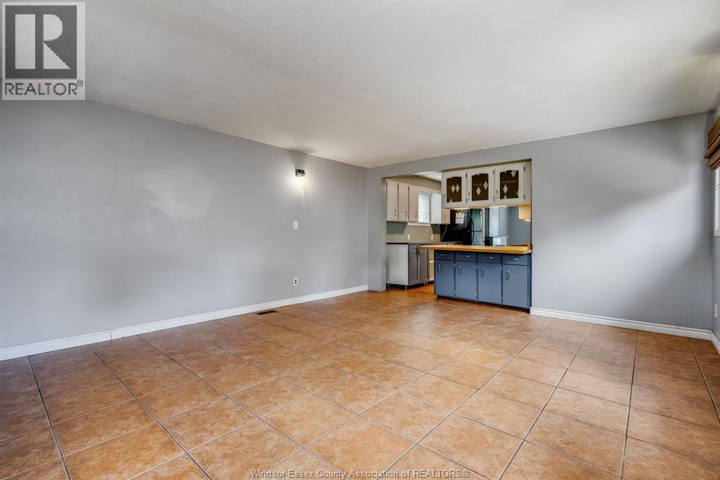 3793 Vaughan, Windsor, Ontario  N9C 1Z6 - Photo 10 - 26015274