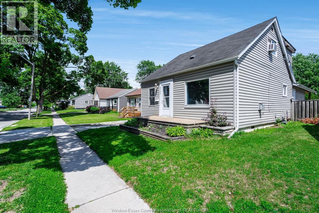 3793 Vaughan, Windsor, Ontario  N9C 1Z6 - Photo 30 - 26015274