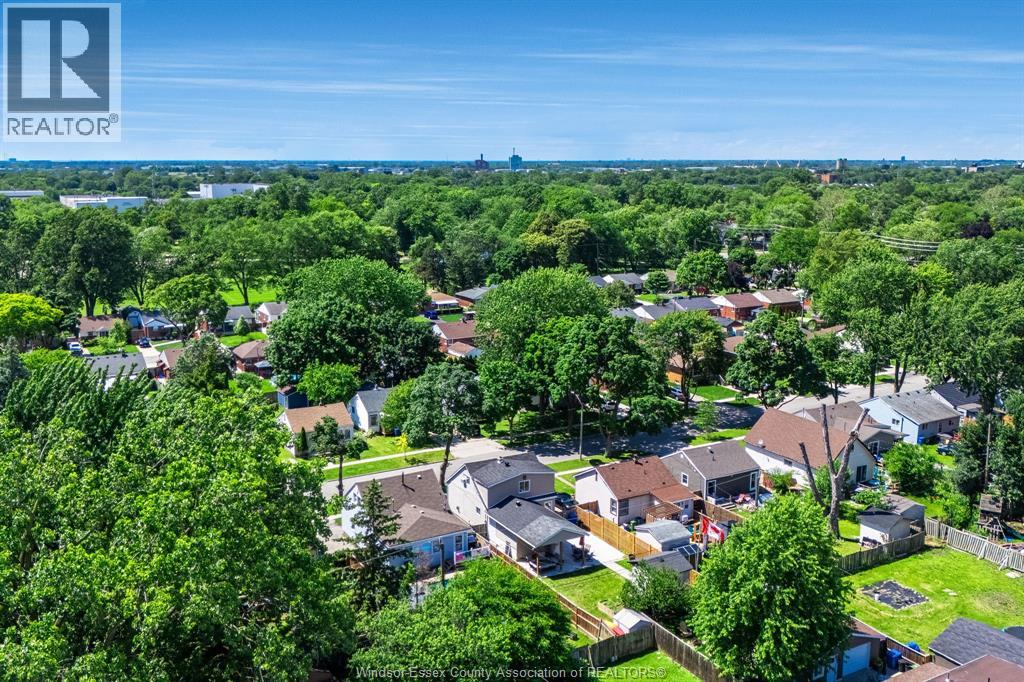 3793 Vaughan, Windsor, Ontario  N9C 1Z6 - Photo 42 - 26015274
