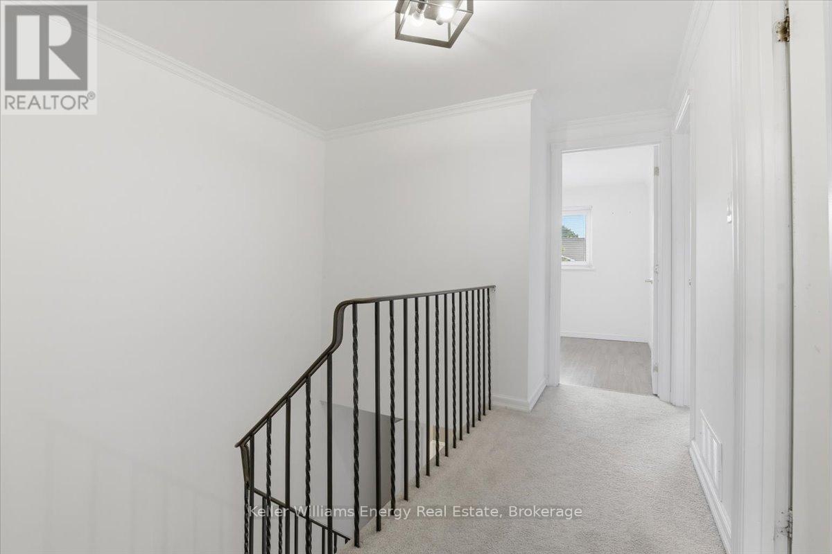 406 Vega Street, Oshawa, Ontario  L1K 1E6 - Photo 22 - E13490294
