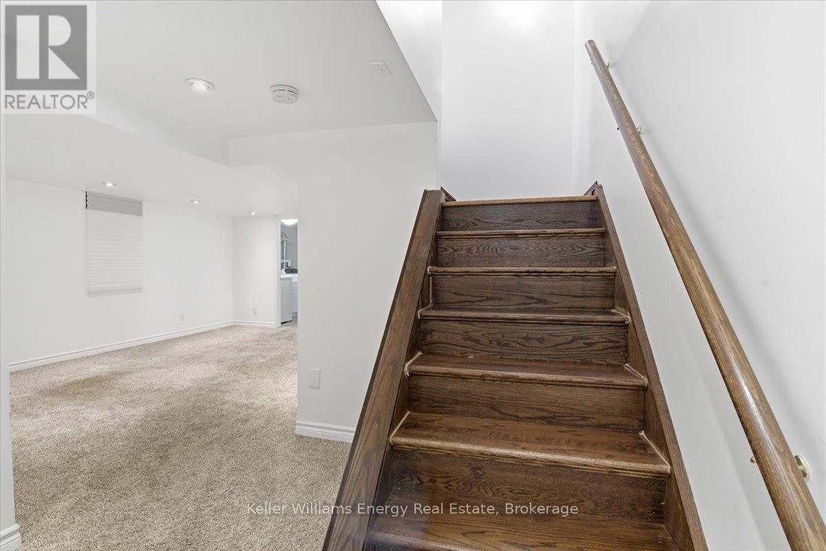 406 Vega Street, Oshawa, Ontario  L1K 1E6 - Photo 23 - E13490294