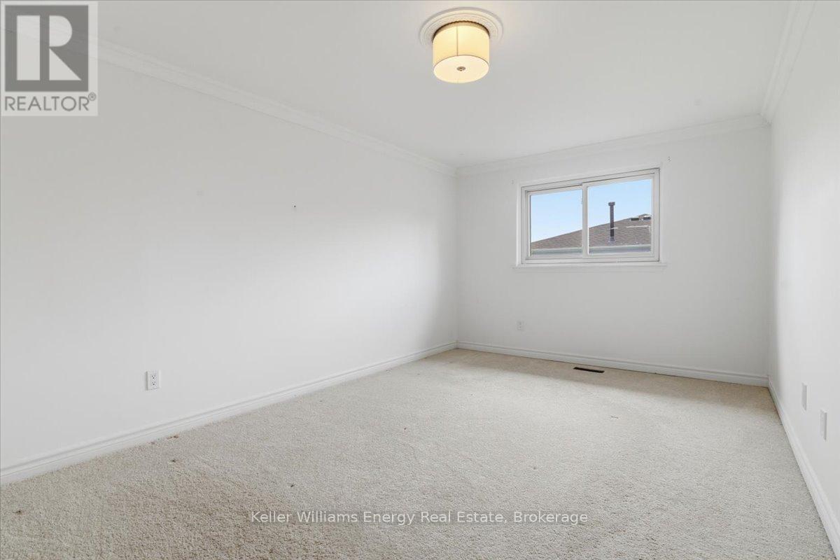 406 Vega Street, Oshawa, Ontario  L1K 1E6 - Photo 20 - E13490294