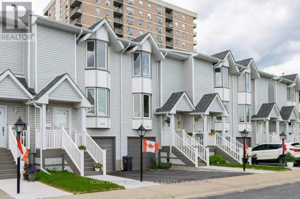 882 Winchester Lane, Kingston, Ontario  K7P 2S6 - Photo 2 - X13492756