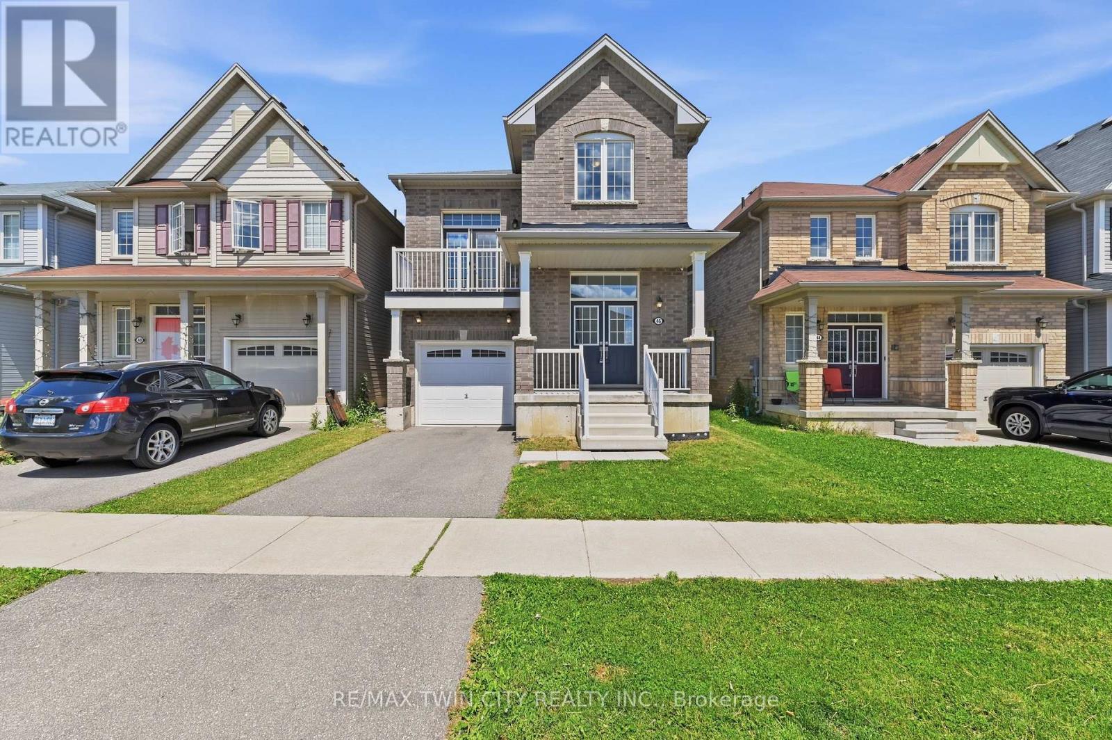 46 MUNRO CIRCLE, Brantford, Ontario