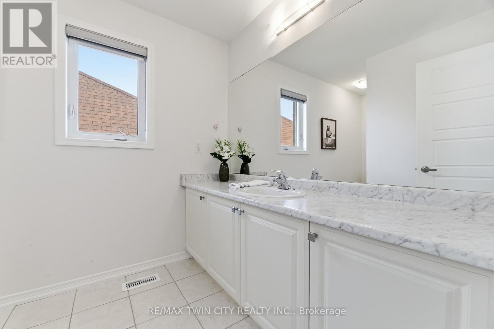 46 Munro Circle, Brantford, Ontario  N3T 0R3 - Photo 25 - X13492712