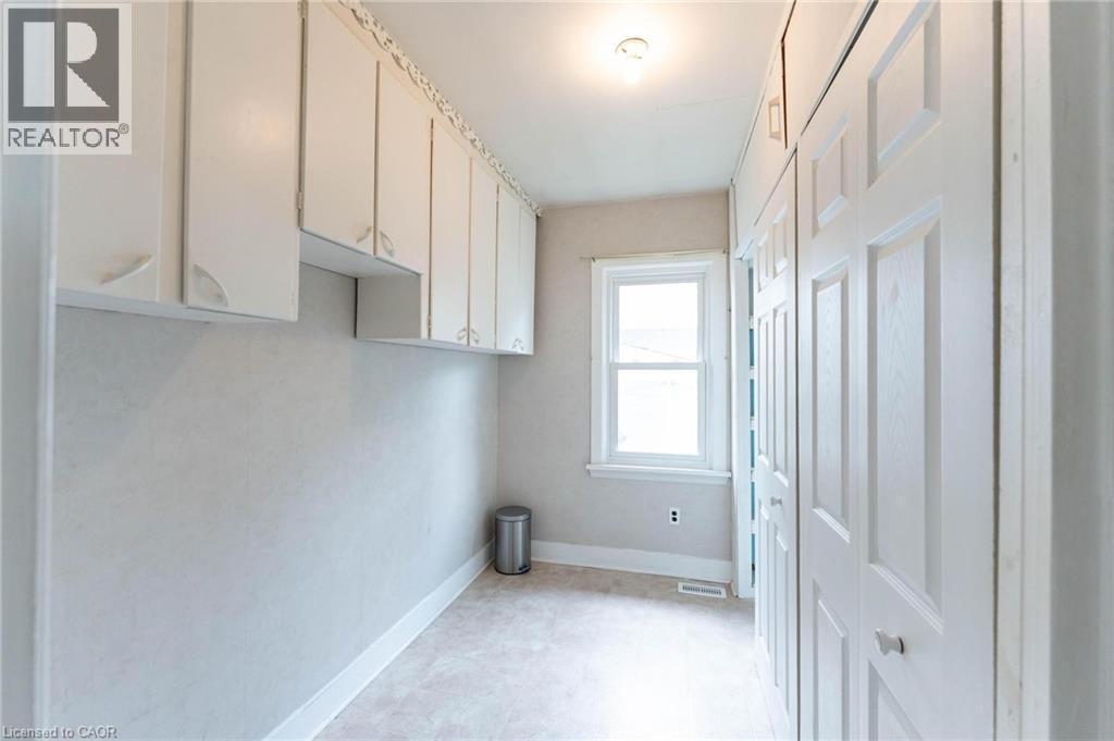 185 Cedardale Avenue, Stoney Creek, Ontario  L8E 1R4 - Photo 17 - 40843252