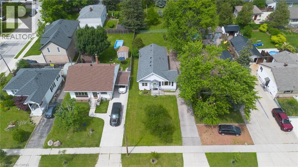 185 Cedardale Avenue, Stoney Creek, Ontario  L8E 1R4 - Photo 3 - 40843252