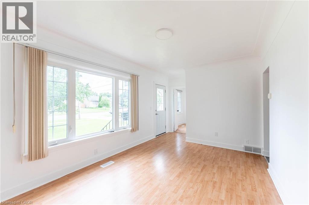 185 Cedardale Avenue, Stoney Creek, Ontario  L8E 1R4 - Photo 8 - 40843252