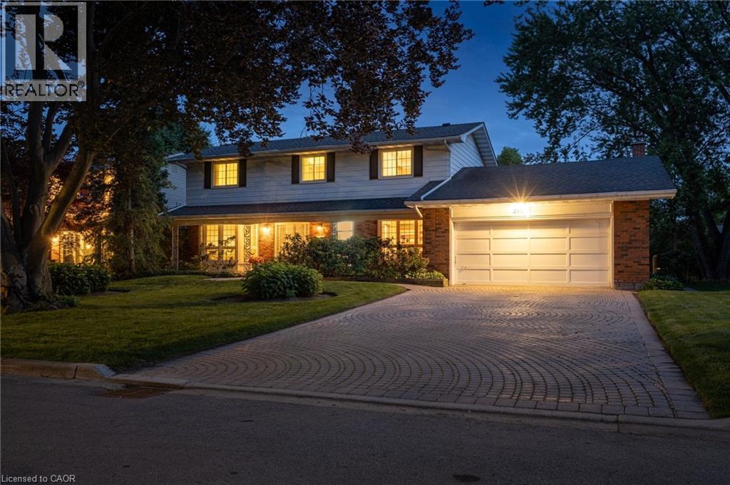 258 Camelot Drive, Burlington, Ontario  L7L 2G1 - Photo 2 - 40842455