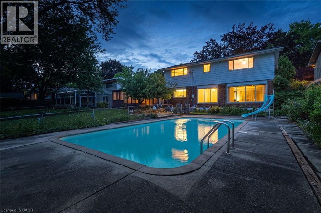 258 Camelot Drive, Burlington, Ontario  L7L 2G1 - Photo 41 - 40842455