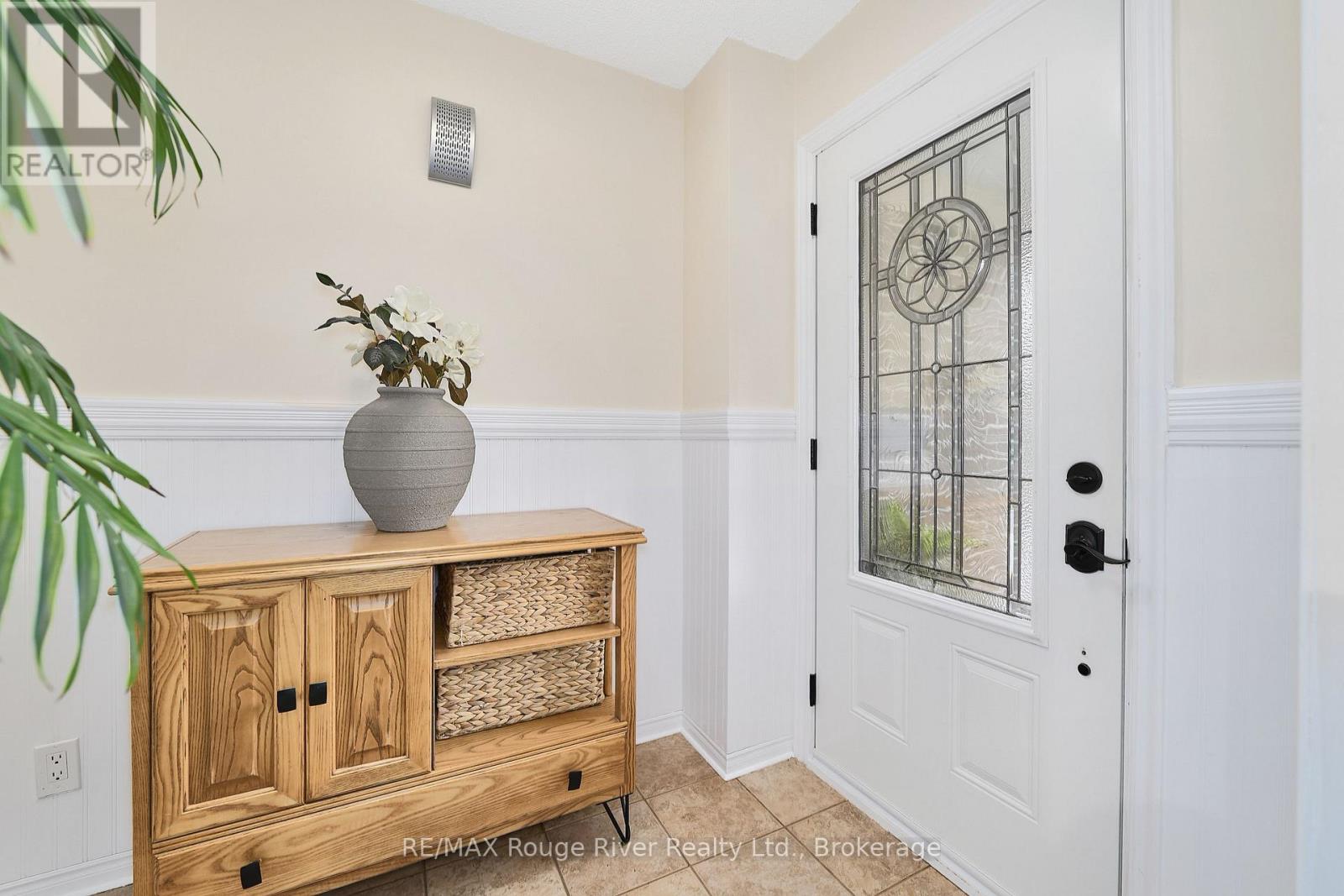 100 Queen Street, Clarington, Ontario  L1C 1M6 - Photo 6 - E13492974