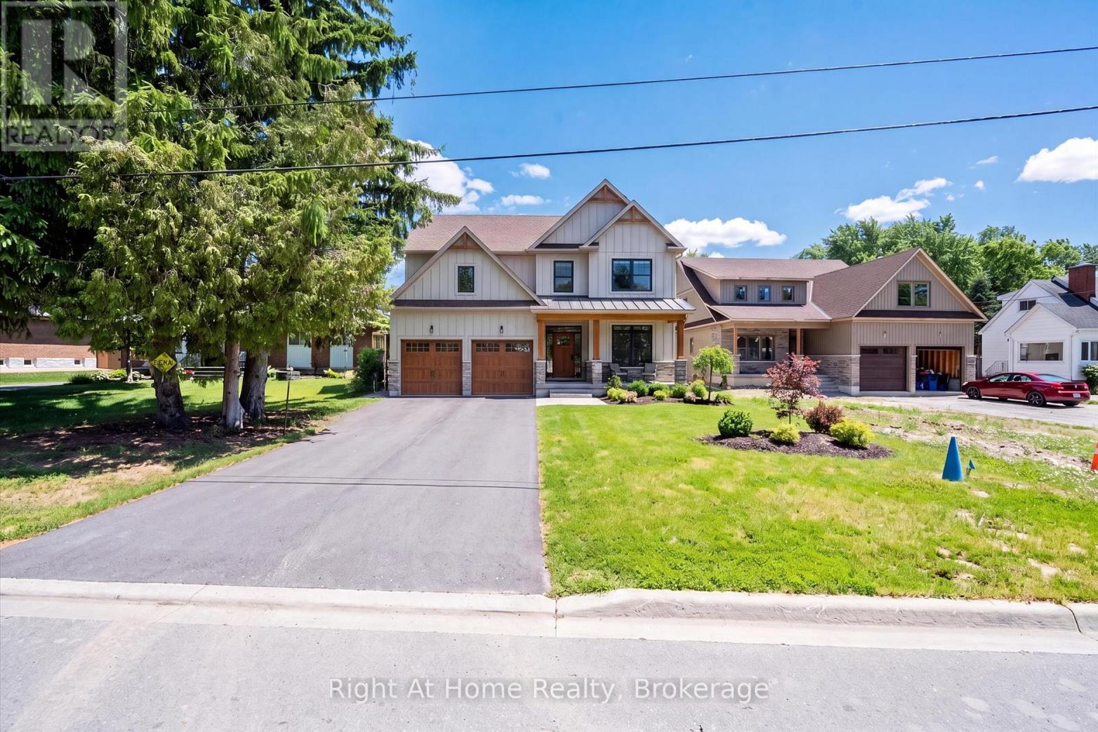 21 Eastwood Avenue N, Oshawa, Ontario  L1G 3Y5 - Photo 3 - E13493020