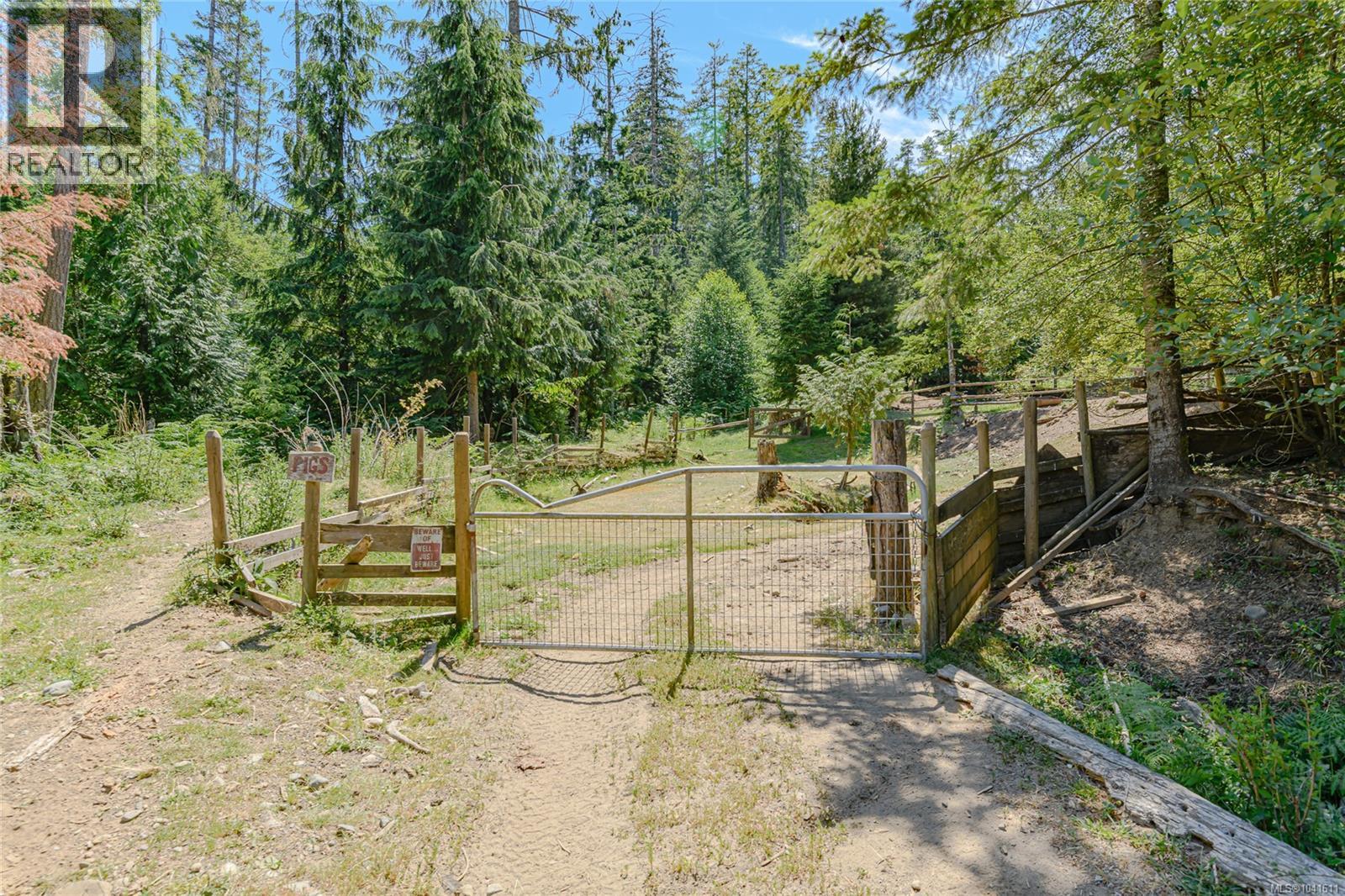 1890 Sooke Lake (Off) Rd, Shawnigan Lake, British Columbia  V8H 2C2 - Photo 28 - 1041611