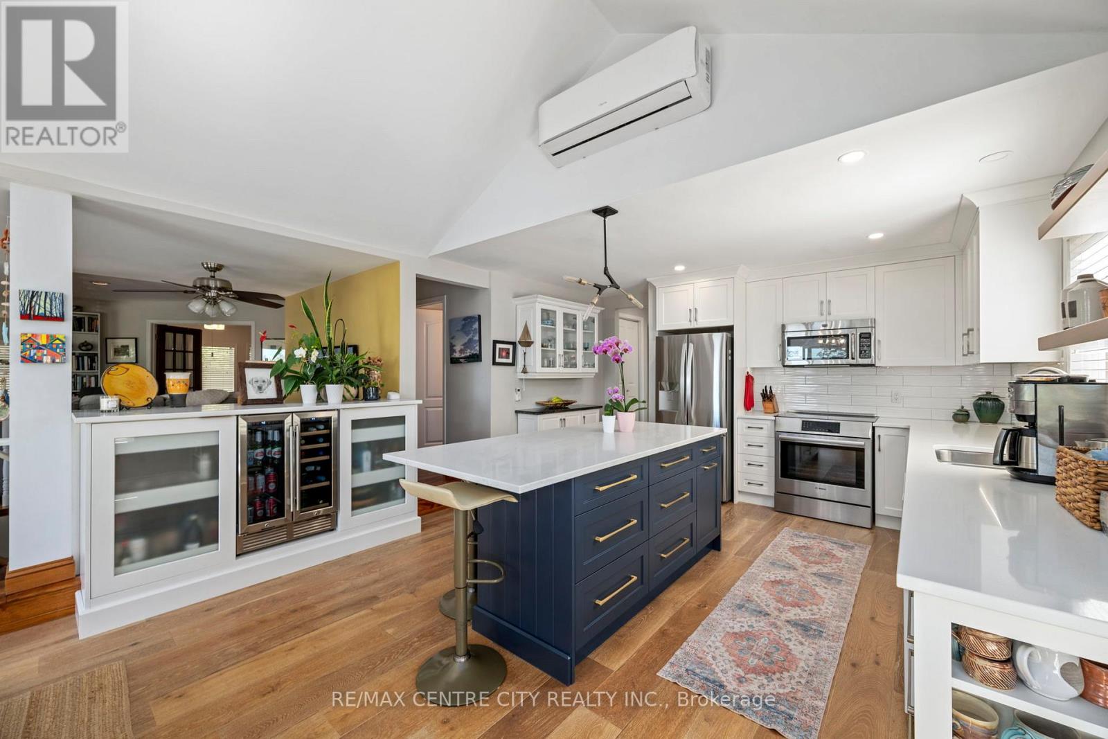 547 Edith Cavell Boulevard, Central Elgin, Ontario  N5L 1G8 - Photo 4 - X13492768