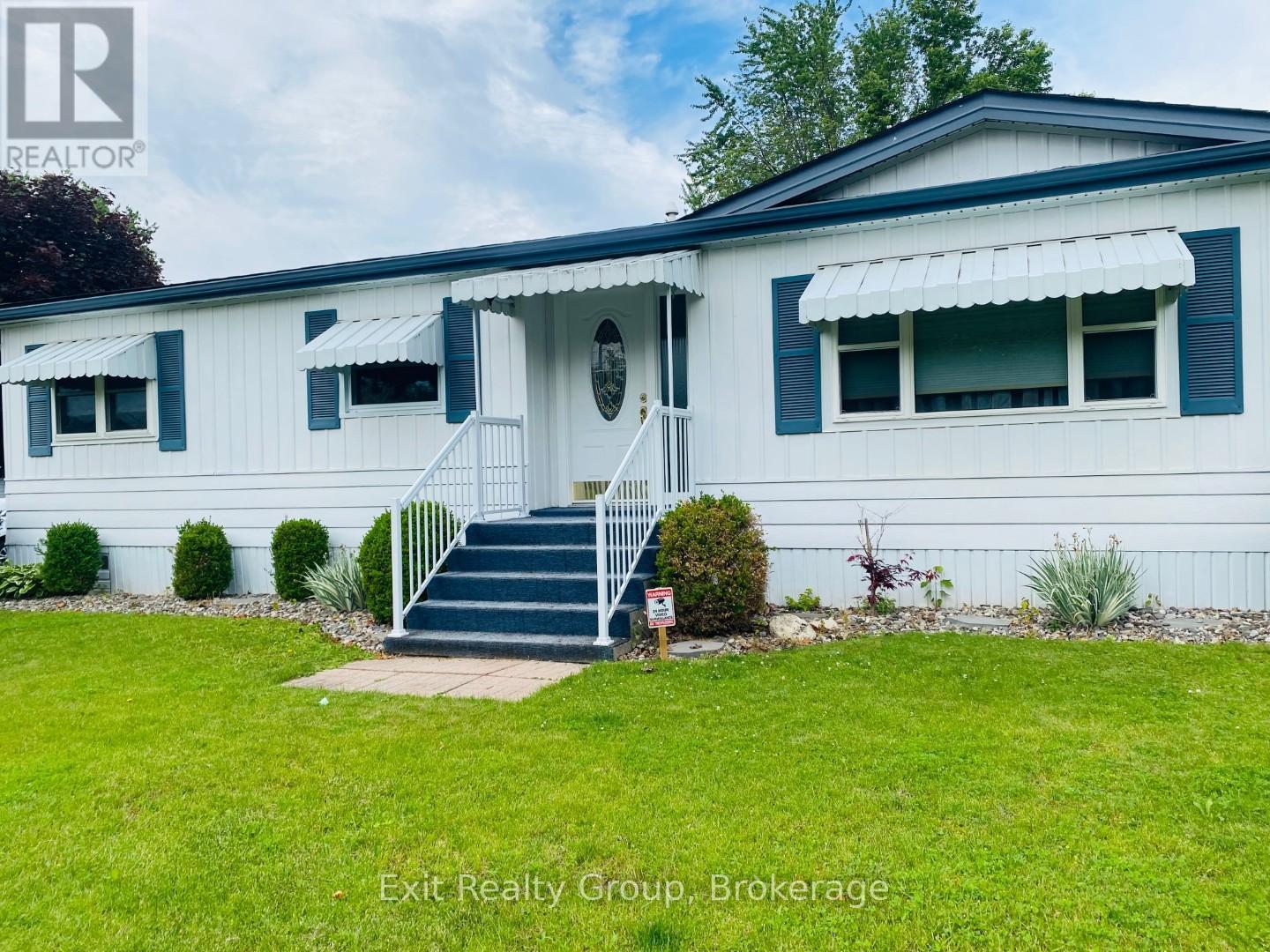 4 Oriole Lane, Quinte West, Ontario  K8N 4Z3 - Photo 4 - X13492828