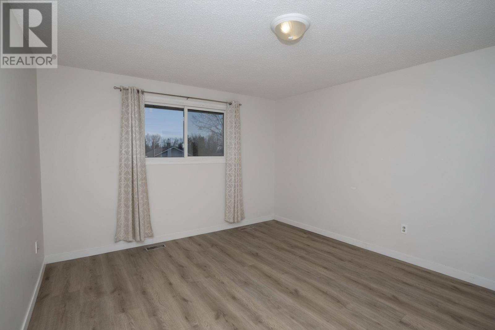 435 Dublin Ave, Thunder Bay, Ontario  P7B 5A1 - Photo 18 - TB2601299