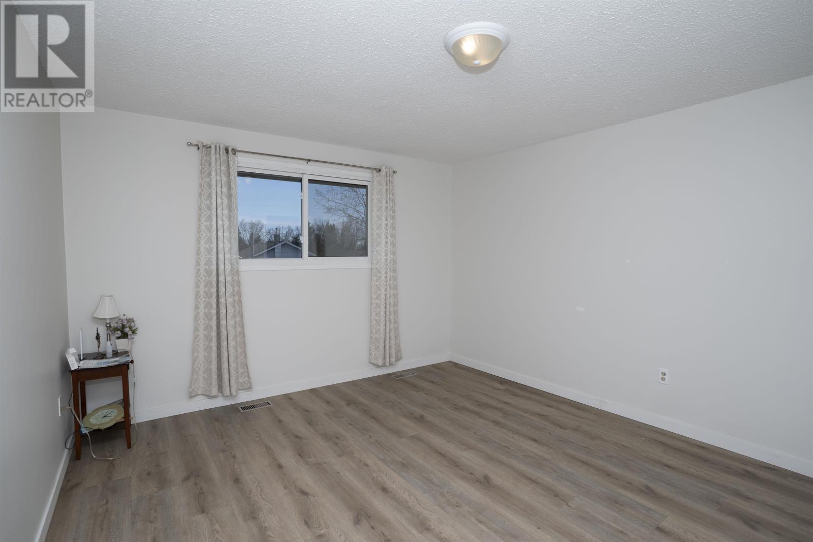 435 Dublin Ave, Thunder Bay, Ontario  P7B 5A1 - Photo 25 - TB2601299