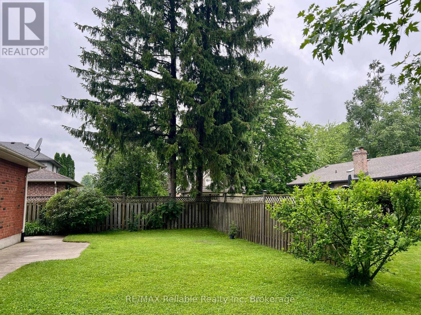 31 Cobourg Street, West Perth, Ontario  N0K 1N0 - Photo 47 - X12924938
