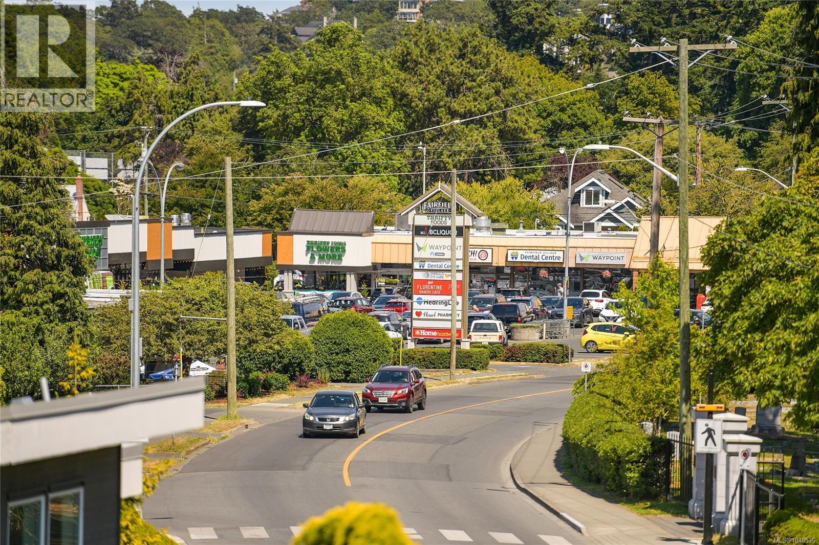 401 1494 Fairfield Rd, Victoria, British Columbia  V8S 1E8 - Photo 39 - 1040536