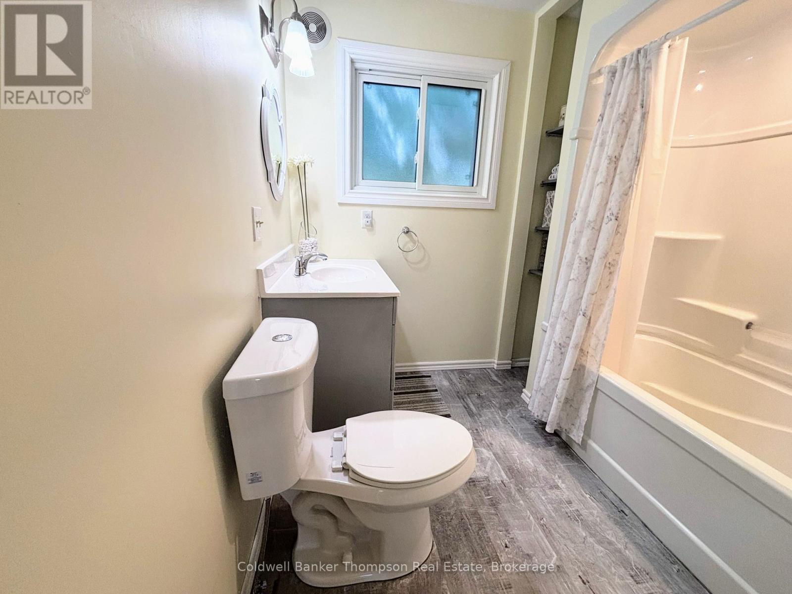 24 Centre Street N, Huntsville, Ontario  P1H 1X4 - Photo 25 - X13492948