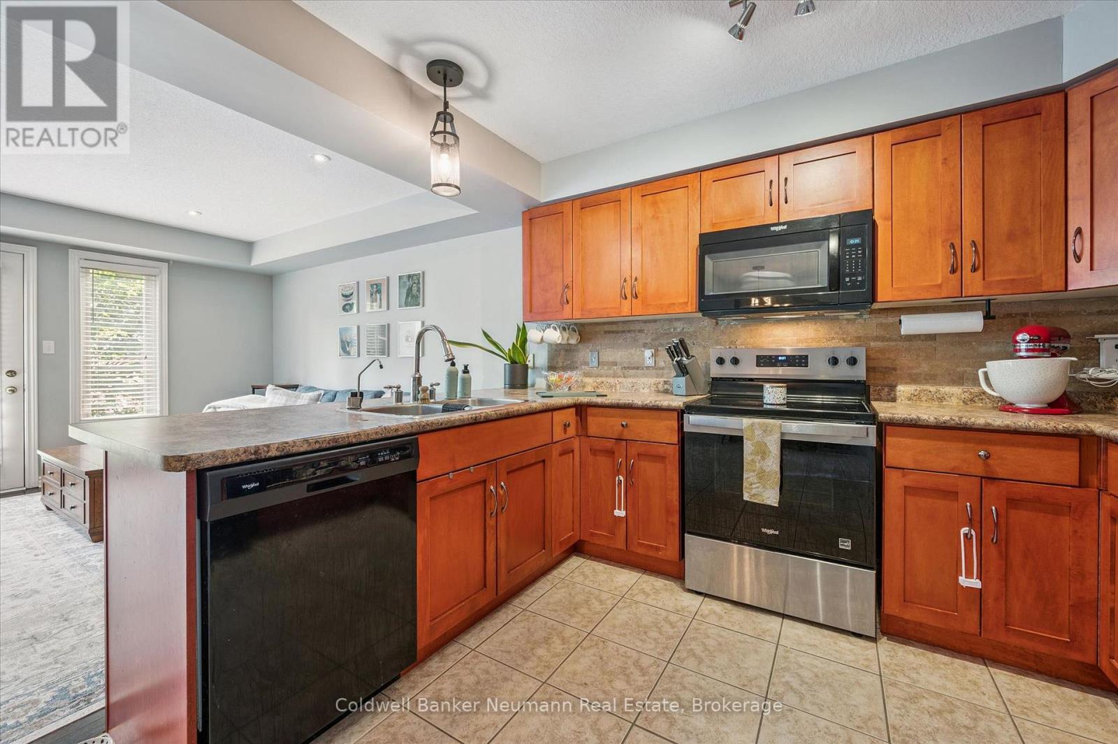 2 - 165 Terraview Crescent, Guelph, Ontario  N1G 5G8 - Photo 11 - X13493012