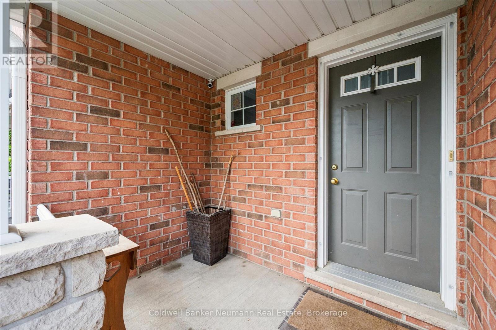 2 - 165 Terraview Crescent, Guelph, Ontario  N1G 5G8 - Photo 3 - X13493012