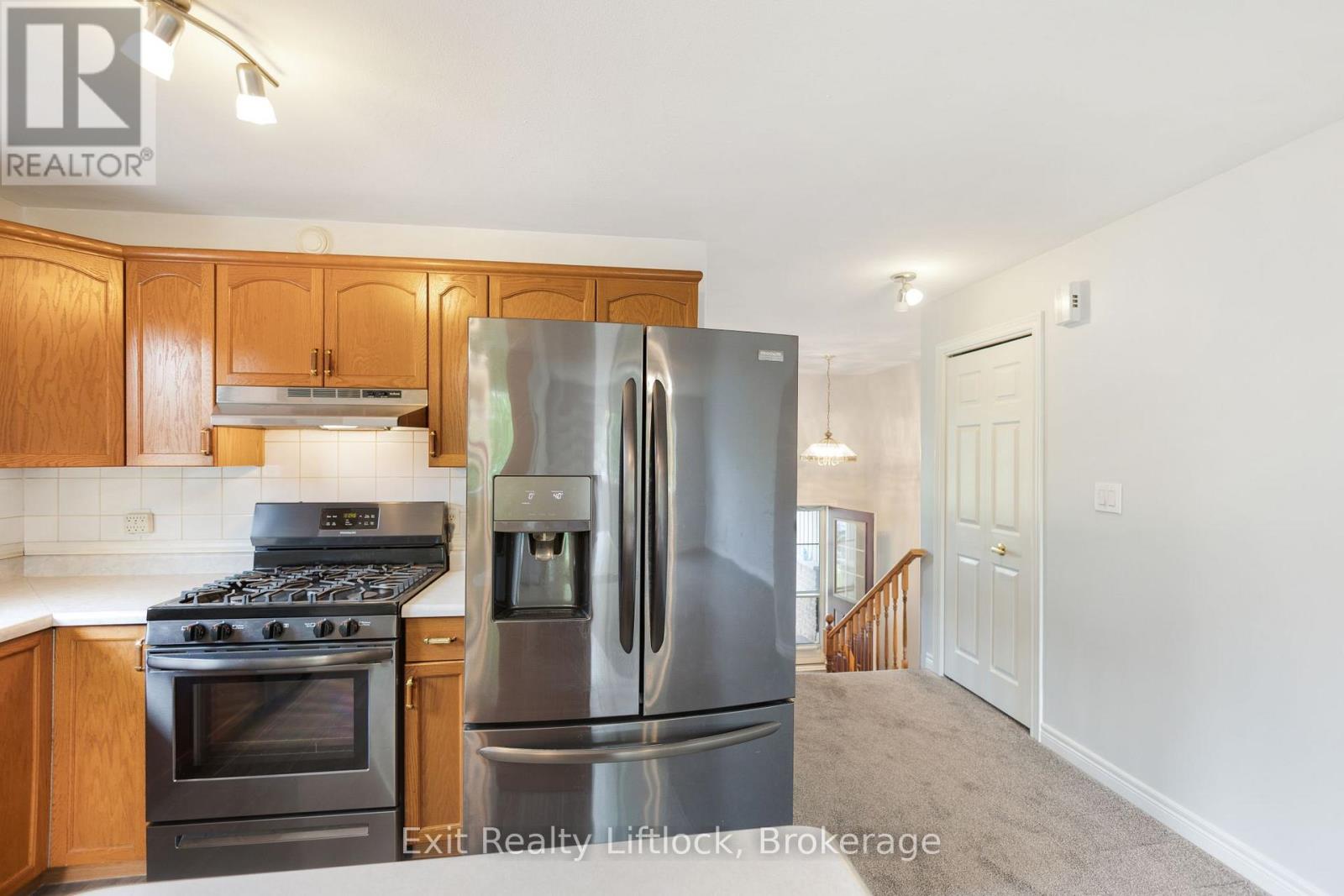 633 Trailview Drive, Peterborough, Ontario  K9J 8P3 - Photo 4 - X13485432