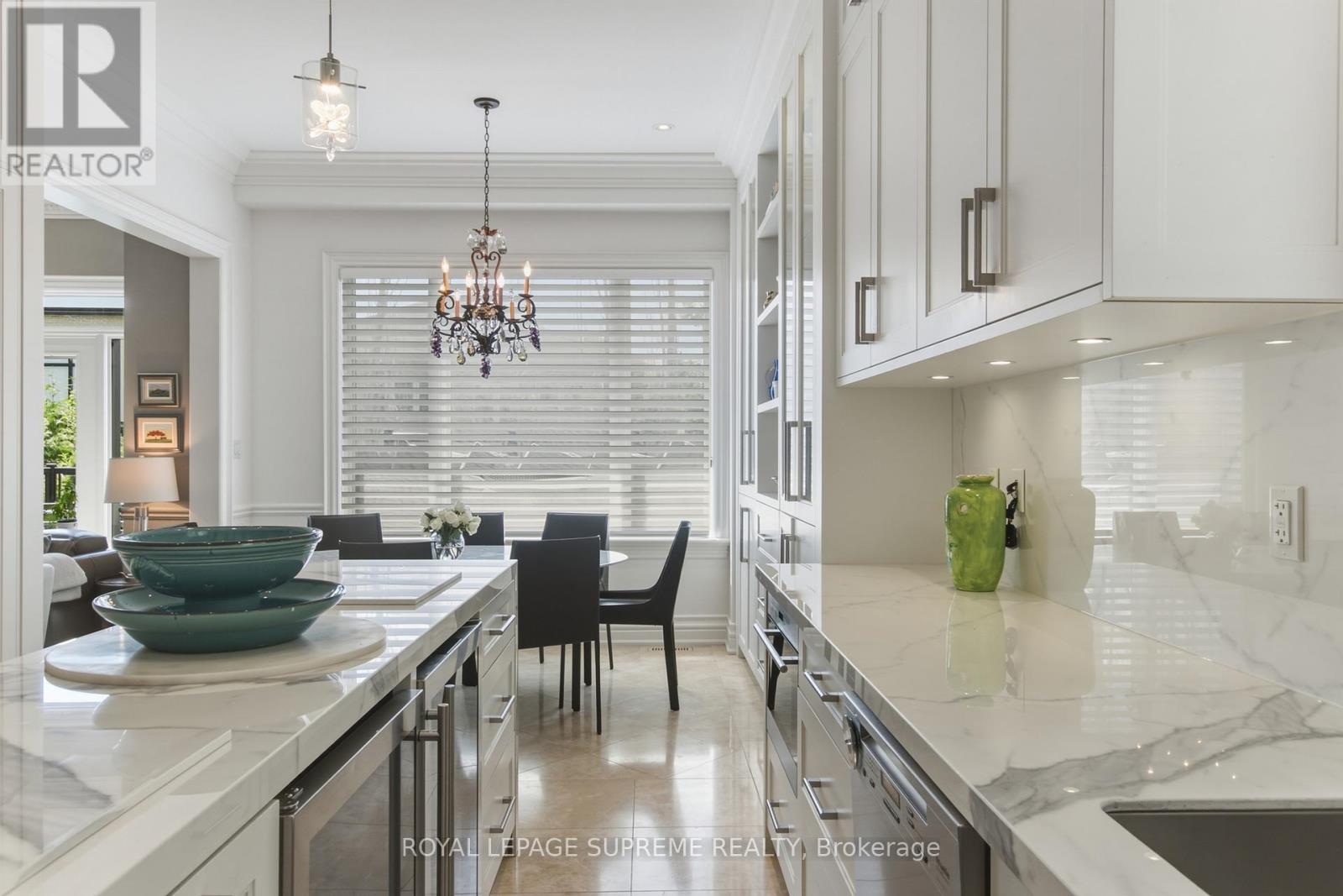 209 Carmichael Avenue, Toronto, Ontario  M5M 2X2 - Photo 20 - C13492862