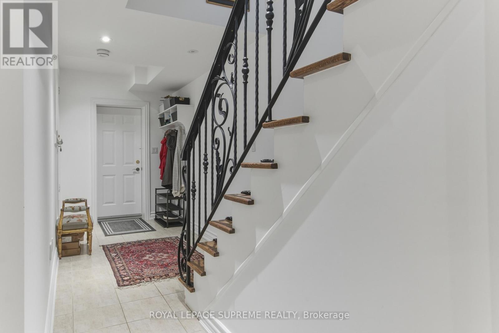 209 Carmichael Avenue, Toronto, Ontario  M5M 2X2 - Photo 43 - C13492862