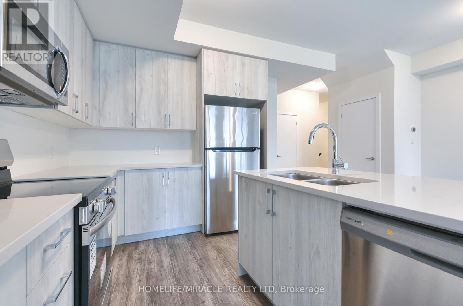 Main - 74 Ziibi Way, Clarington, Ontario  L1B 0W5 - Photo 11 - E13492820