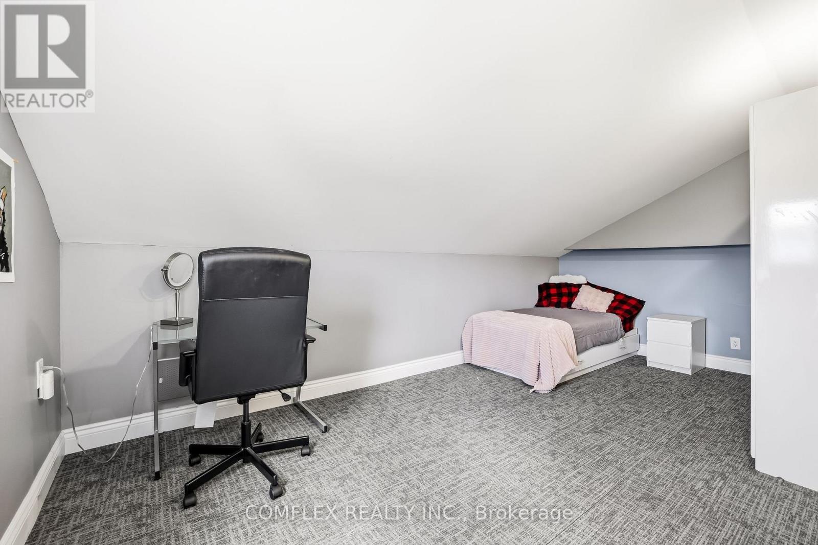 33 Broadlands Crescent, Clarington, Ontario  L1E 1R2 - Photo 28 - E13493014