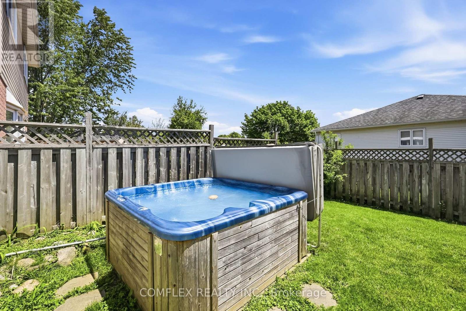 33 Broadlands Crescent, Clarington, Ontario  L1E 1R2 - Photo 46 - E13493014