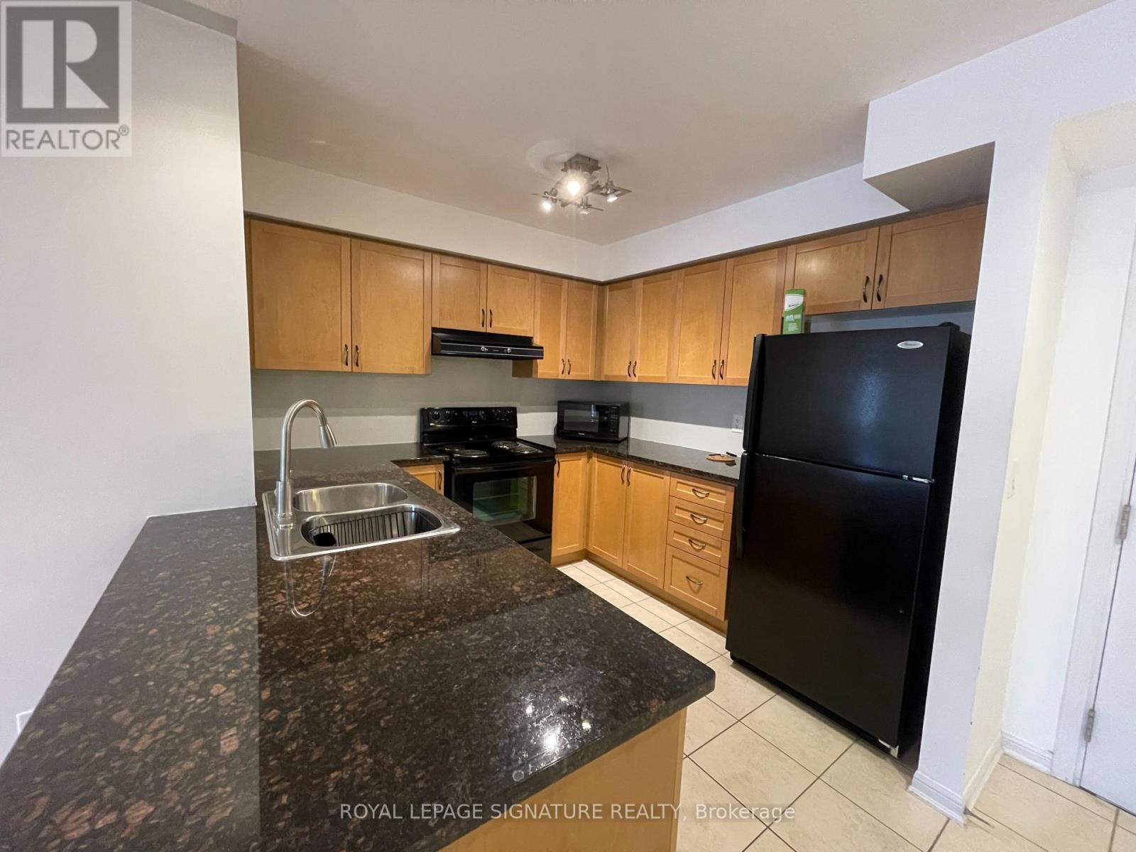 327 - 10 Mendelssohn Street, Toronto, Ontario  M1L 0G7 - Photo 8 - E13493080