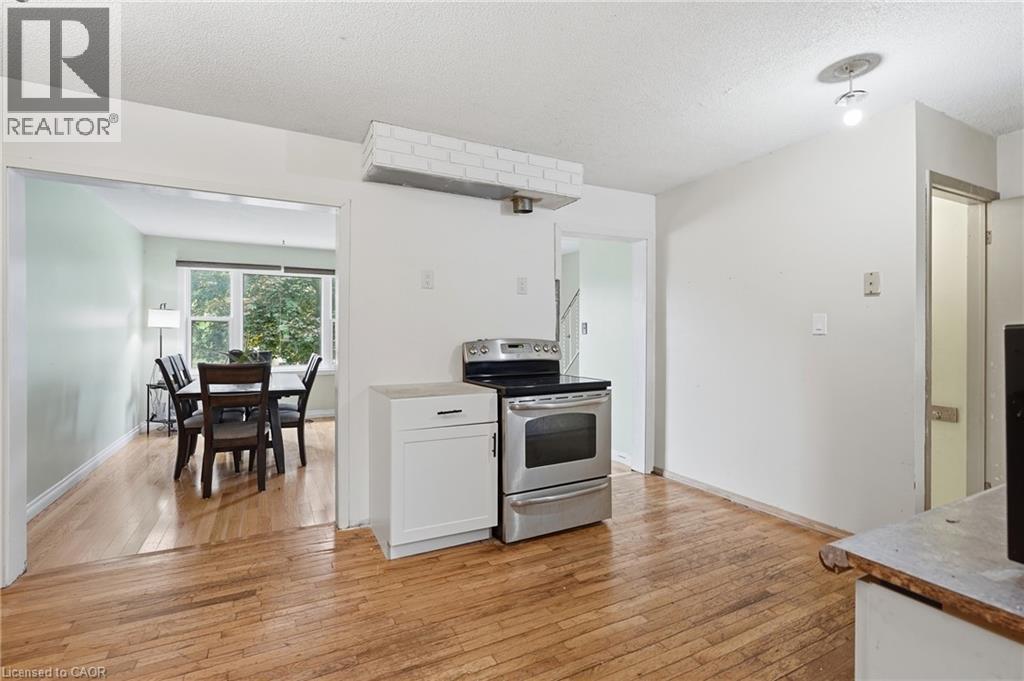 83 Oriole Parkway W, Elmira, Ontario  N3B 1C2 - Photo 11 - 40839102
