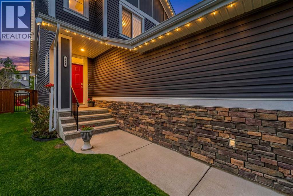 141 Copperpond Bay SE, Calgary, Alberta  T2Z 0R2 - Photo 2 - A2323913
