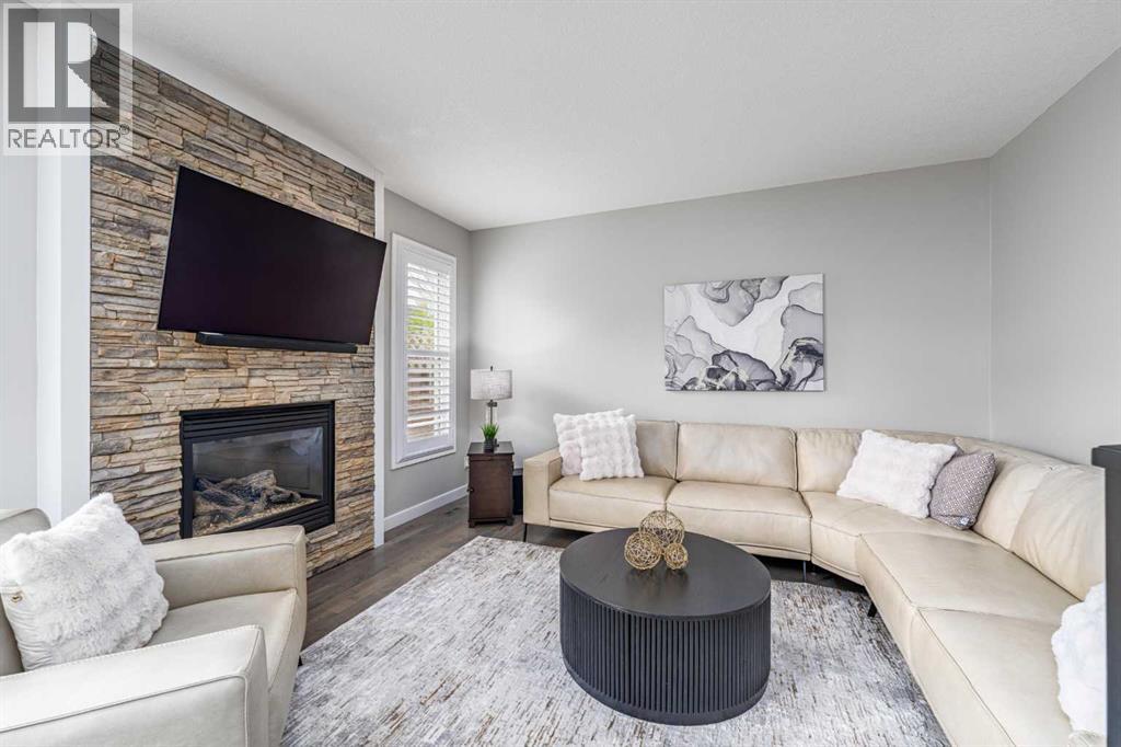 141 Copperpond Bay SE, Calgary, Alberta  T2Z 0R2 - Photo 12 - A2323913