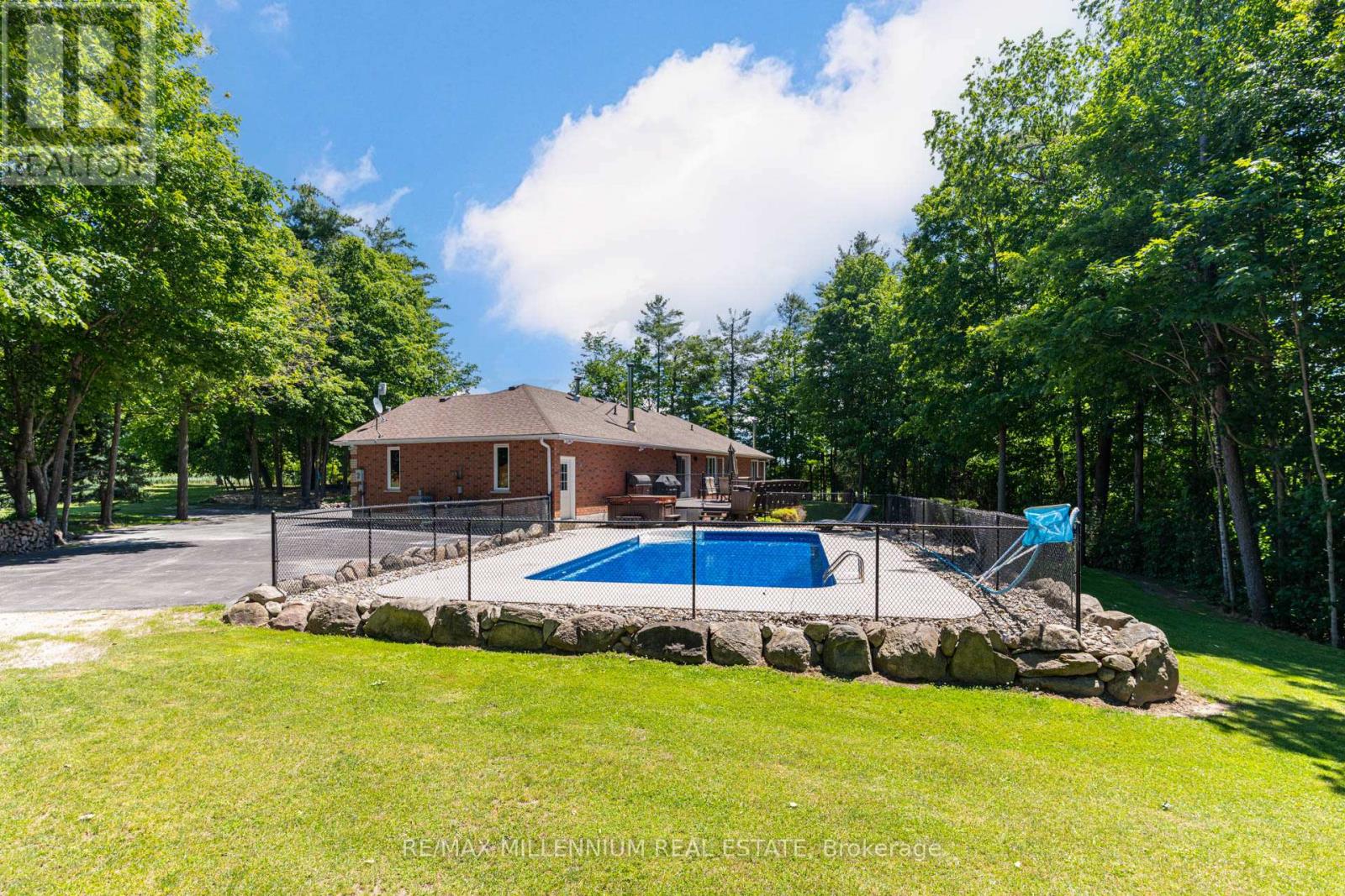 6072 5th Side Road, Innisfil, Ontario  L0L 1L0 - Photo 45 - N13492932