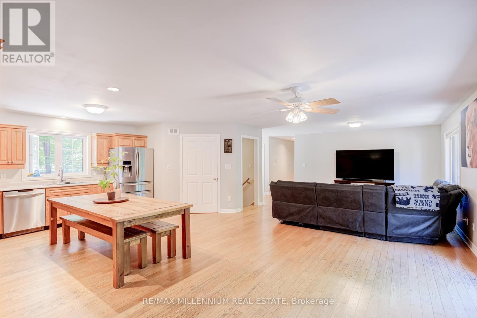 6072 5th Side Road, Innisfil, Ontario  L0L 1L0 - Photo 6 - N13492932