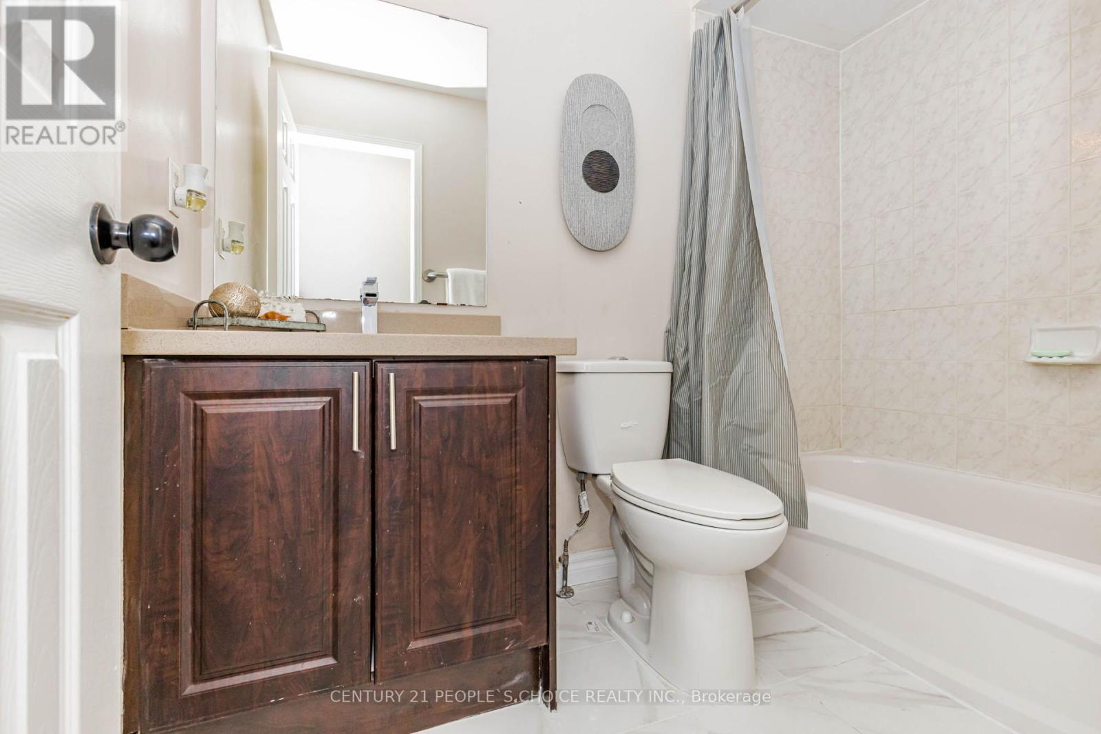 5889 Stonebriar Crescent, Mississauga, Ontario  L5V 2T7 - Photo 35 - W13470882