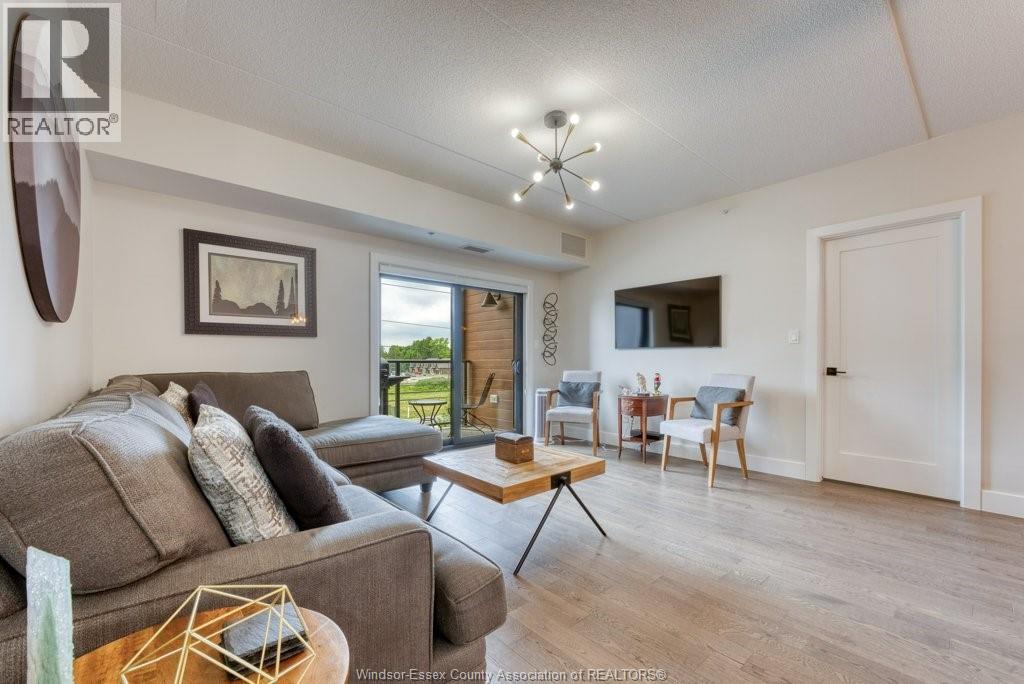 4578 Huron Church Line Road, Lasalle, Ontario  N9H 1H3 - Photo 10 - 26015320