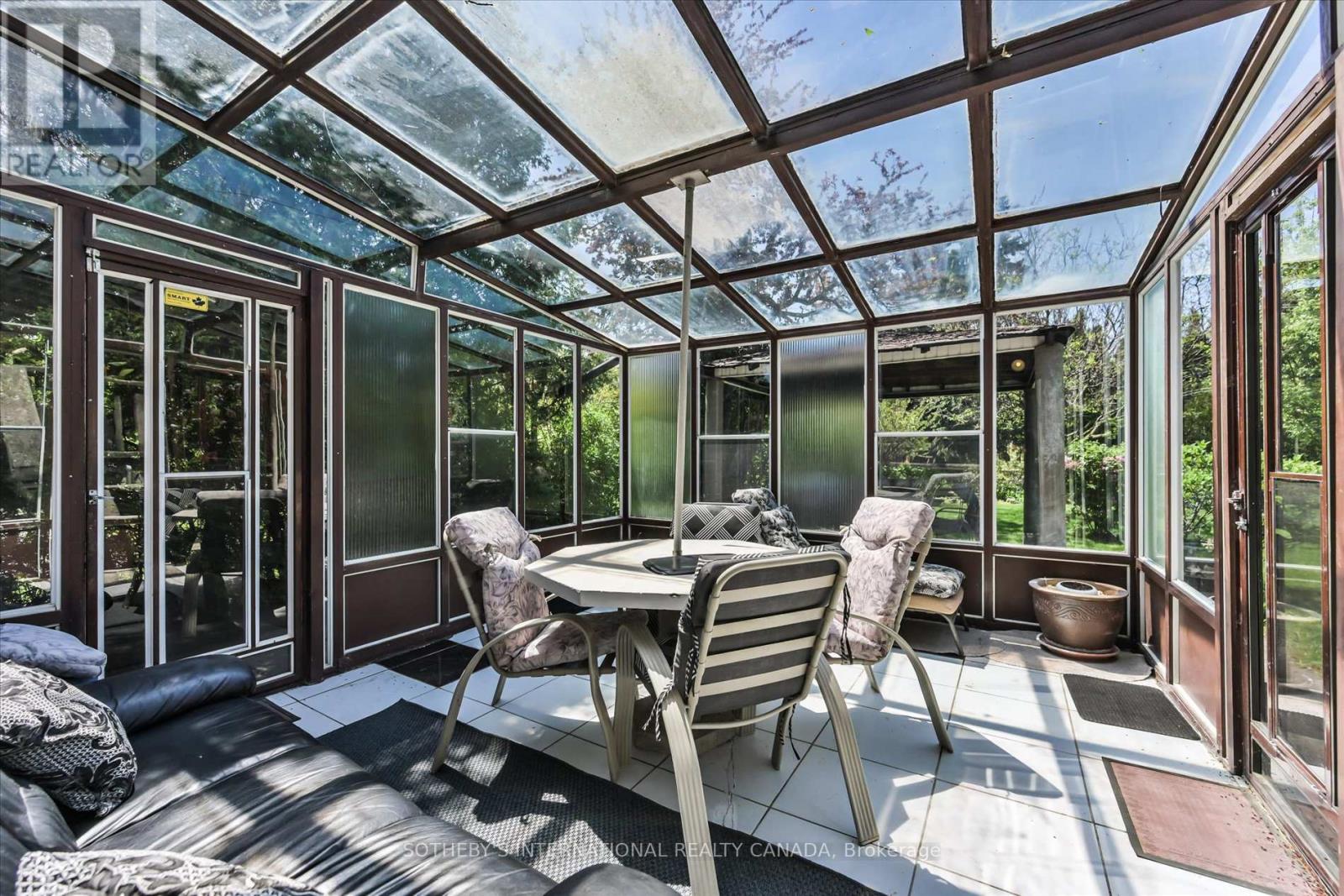 283 Derrydown Road, Toronto, Ontario  M3J 1S2 - Photo 34 - W13492838