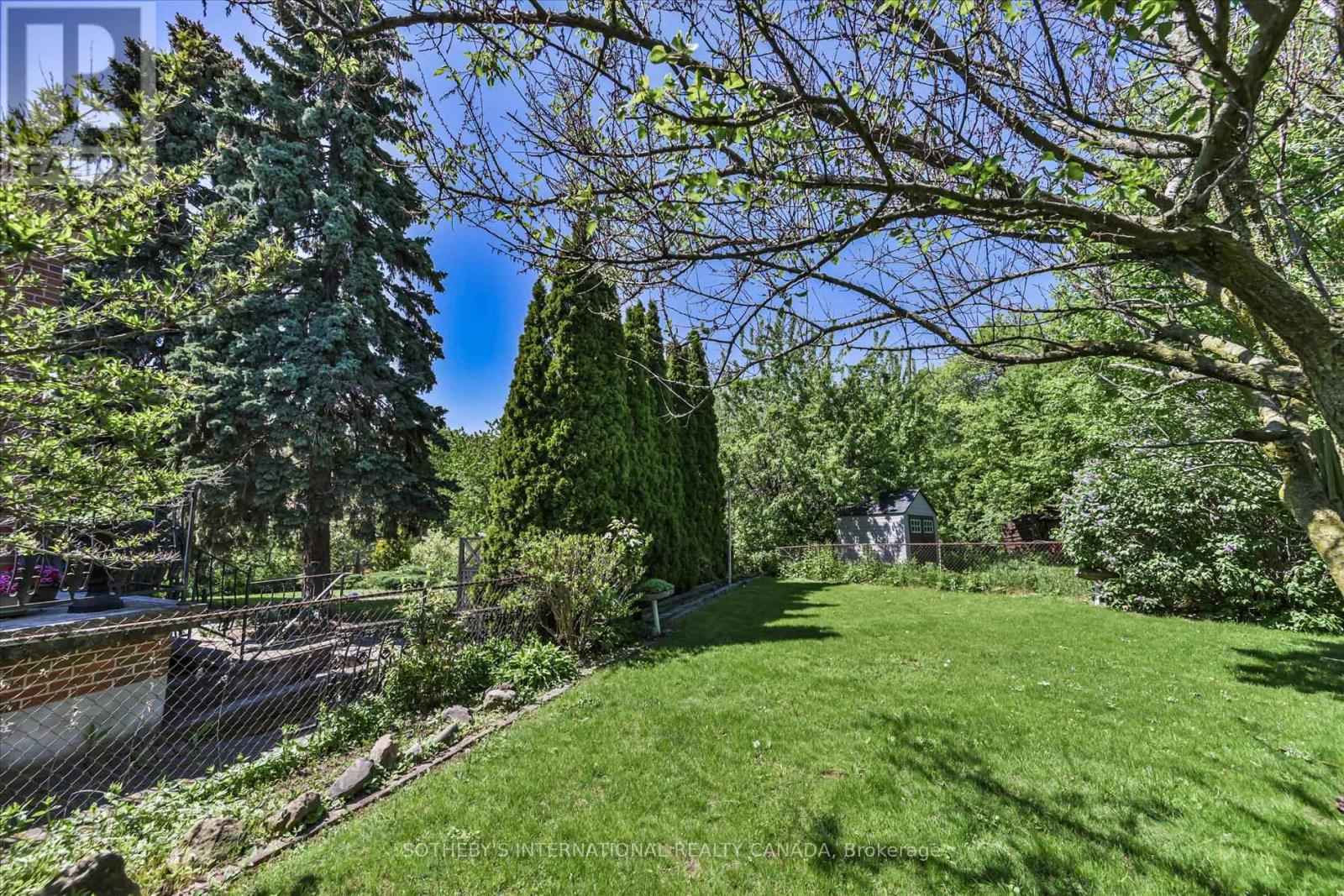 283 Derrydown Road, Toronto, Ontario  M3J 1S2 - Photo 40 - W13492838
