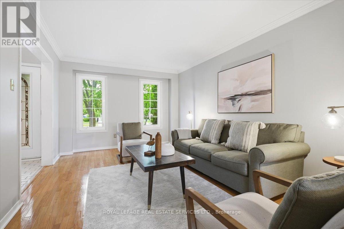 2148 Grosvenor Street, Oakville, Ontario  L6H 5L2 - Photo 7 - W13492954