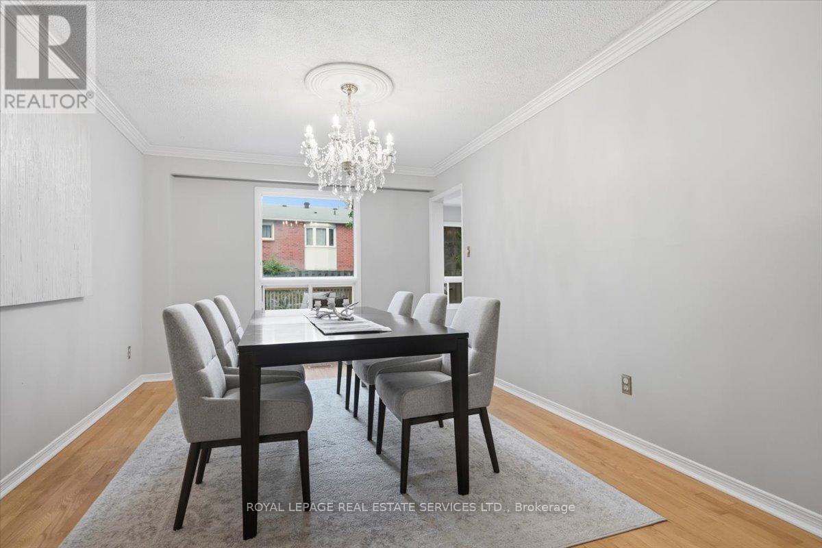 2148 Grosvenor Street, Oakville, Ontario  L6H 5L2 - Photo 8 - W13492954